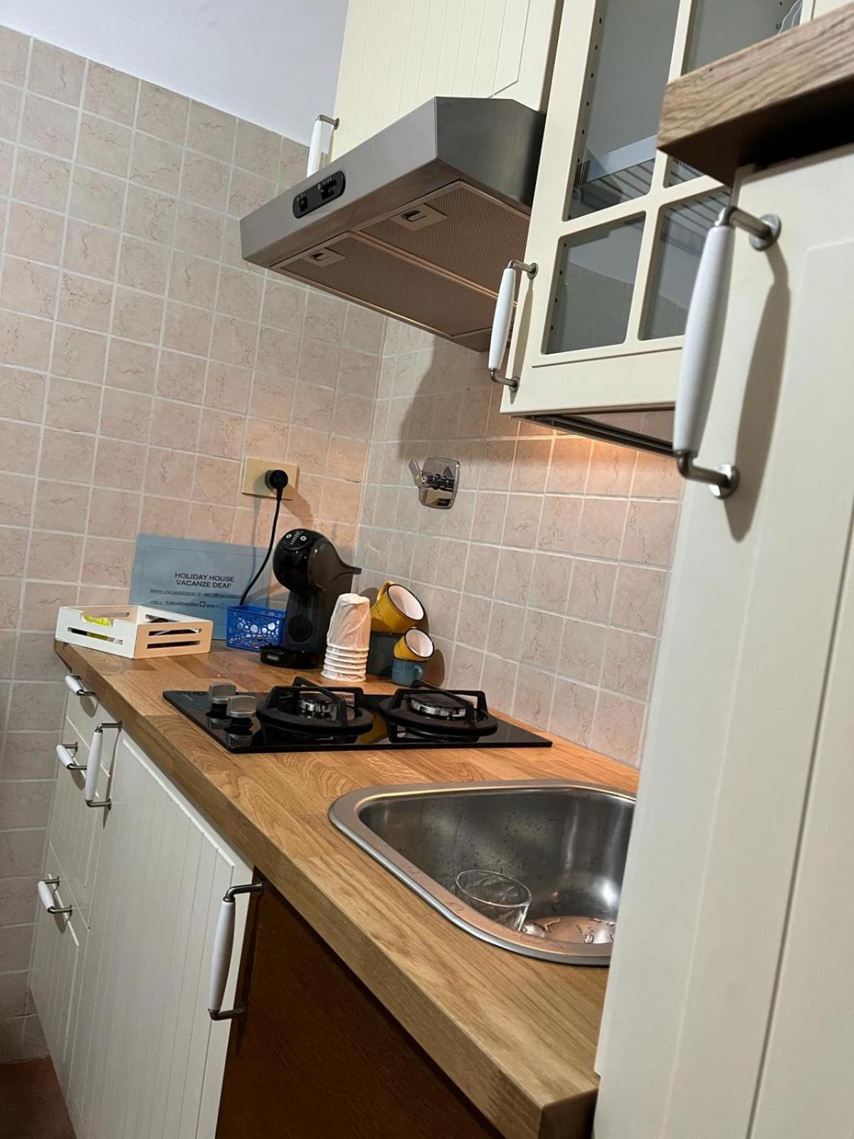 Vacanze Deaf Holiday home Rome